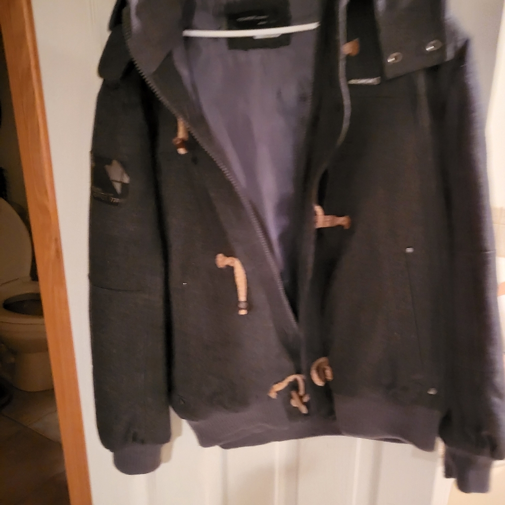 Jacket/Coat - Picture 2 of 5